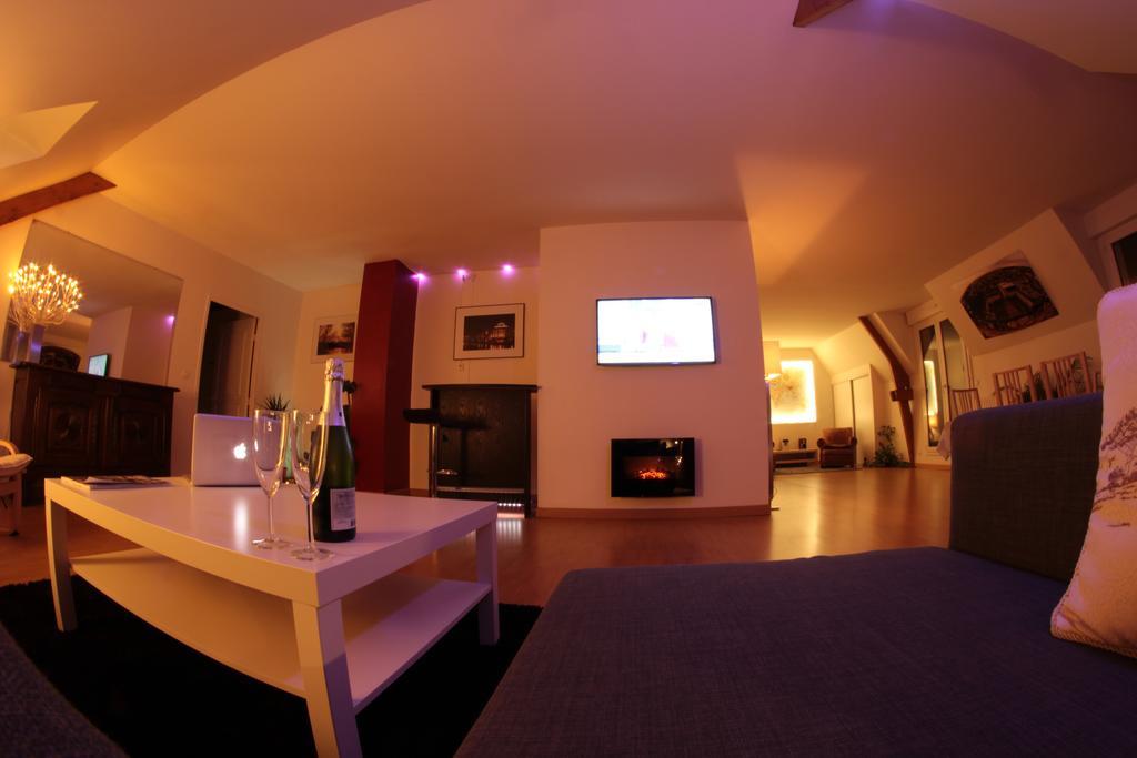 Loire Terrasse Apartment Tours Bagian luar foto